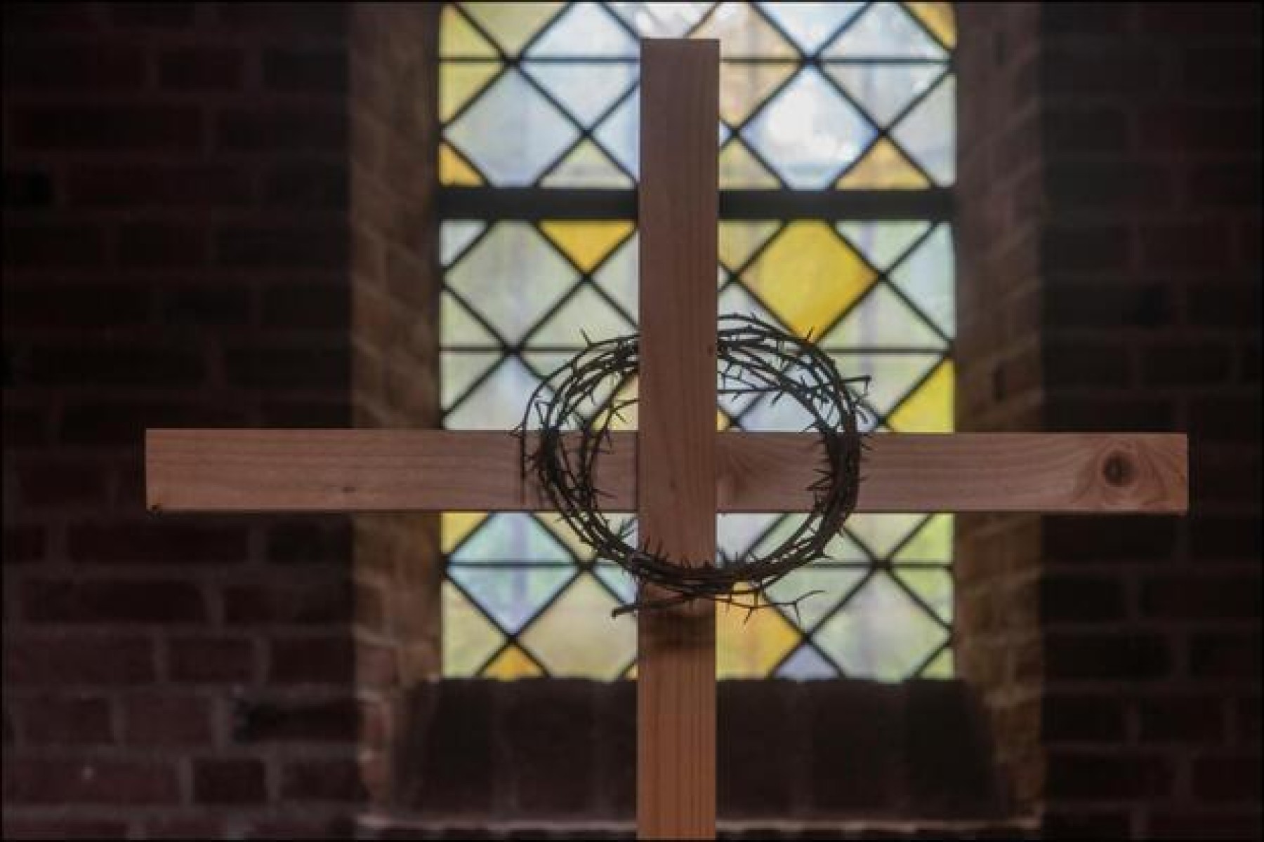 Songs for Easter: From the Cross to the Empty Grave, Articles, NRT Staff Voices