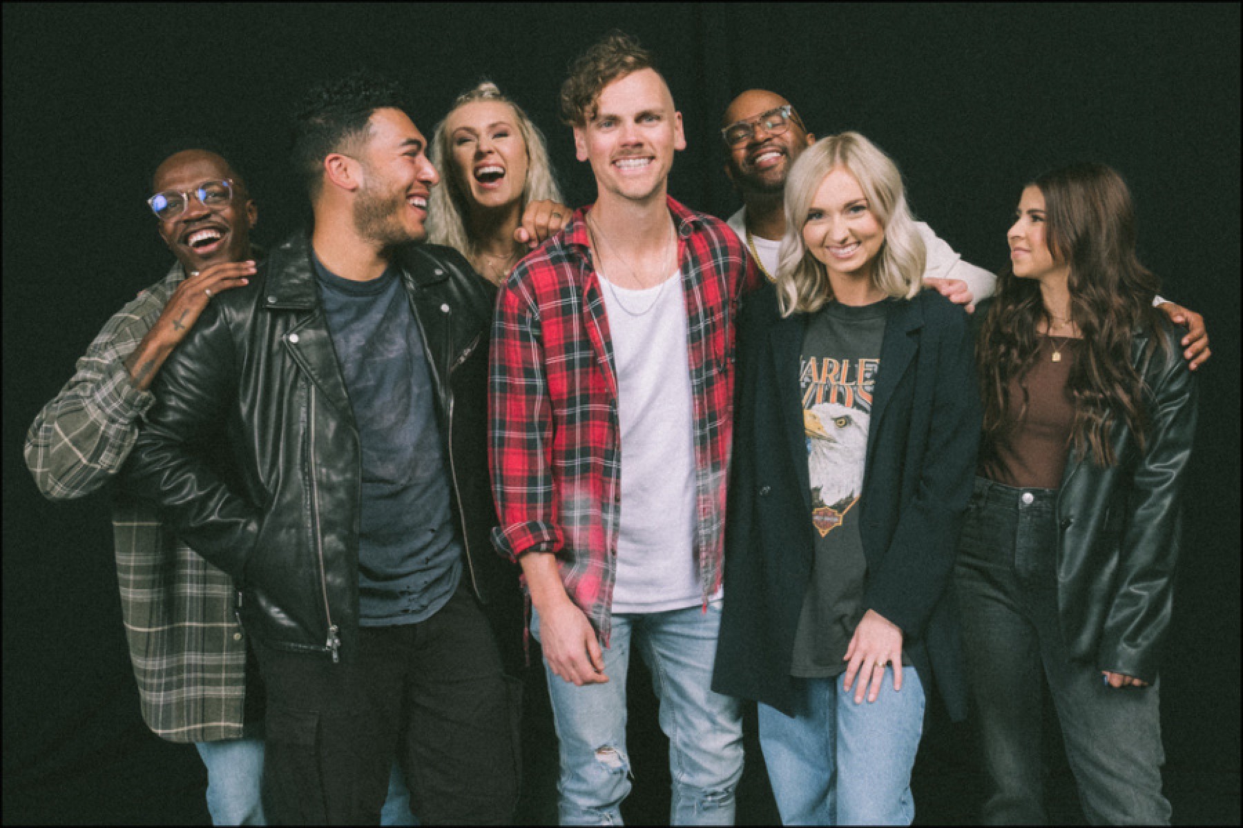 The Essentials: Elevation Worship, Articles, Essentials