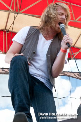 ©2010 David Holzemer For NRT