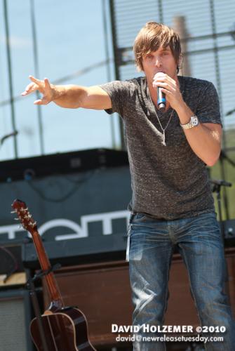 ©2010 David Holzemer For NRT