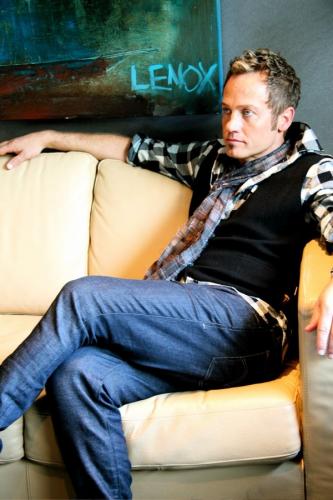 New photo from a photoshoot for the new album! (Due to release in February.)