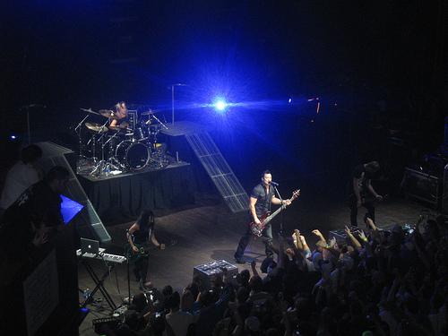 Skillet Live.