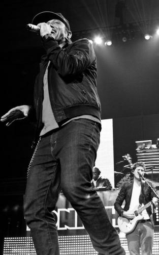 Black and White of "Hello Tonight" tour