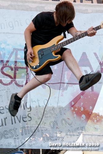 ©2010 David Holzemer For NRT