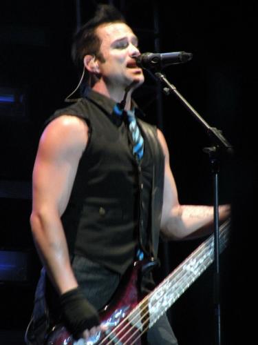 www.onetwelvelive.com
