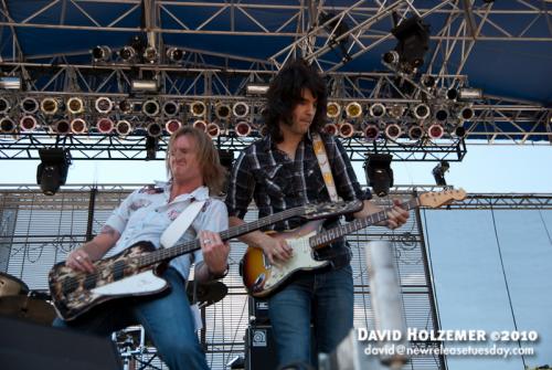 ©2010 David Holzemer For NRT