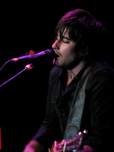 <B>Phil Wickham</B>