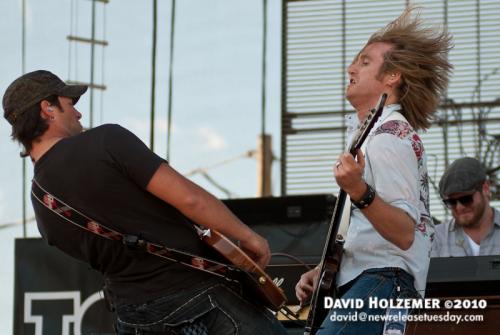 ©2010 David Holzemer For NRT