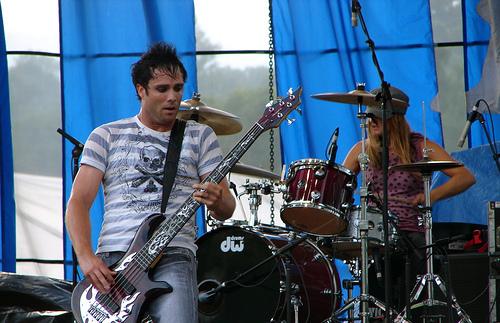 Skillet performs at Creation Northeast 2007