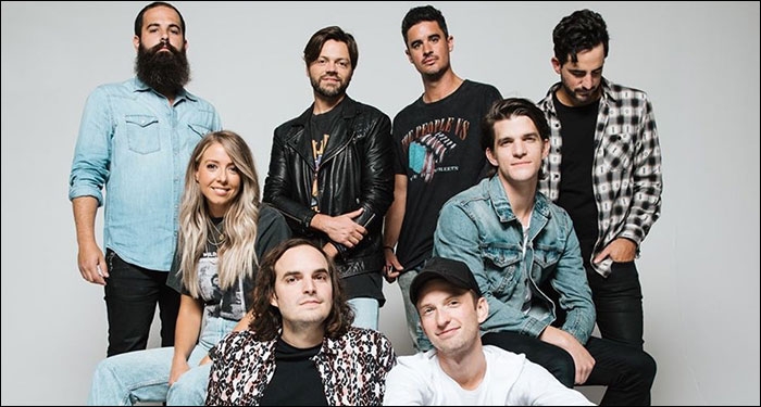 sixstepsrecords/Capitol CMG Announce The Anticipated Release Of Roar