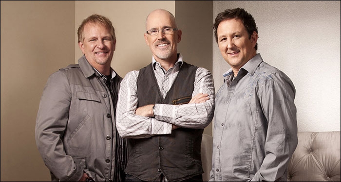 Phillips, Craig, And Dean Called Out On "The Voice"