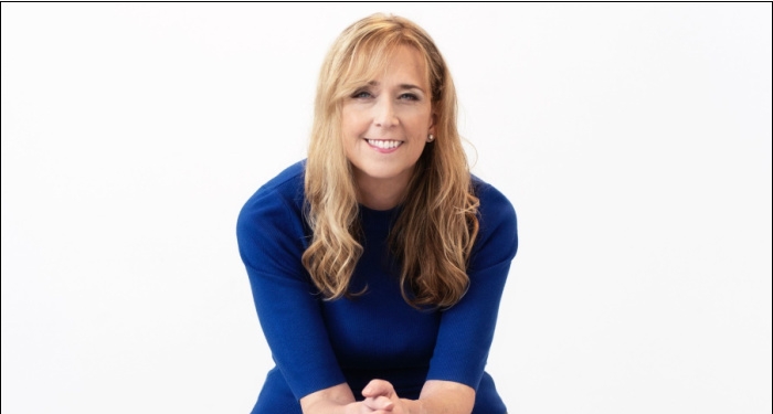Carolyn Arends Shares Reaction Video for New Single
