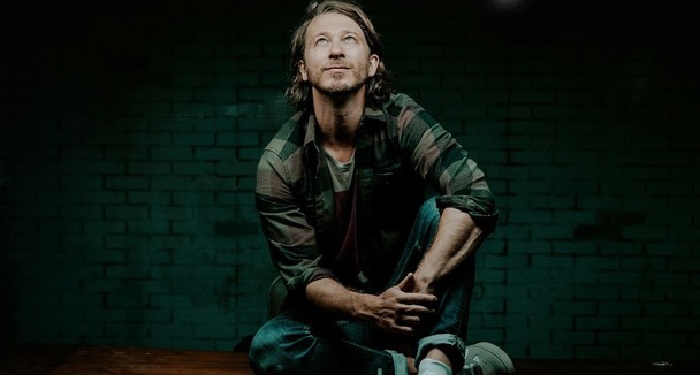 Mike Donehey Releases First Solo Radio Single