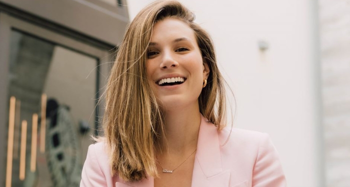 Steph Alessi Muiña Signs to Integrity Music
