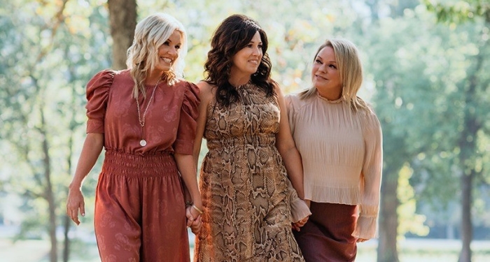 Point of Grace Drops New Christmas Album