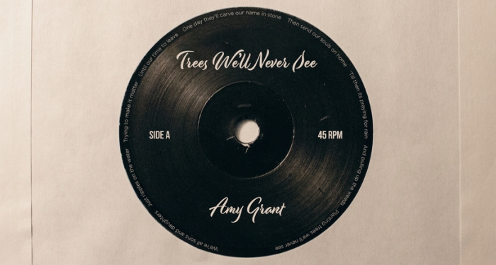 Amy Grant to Release First New Music in Ten Years