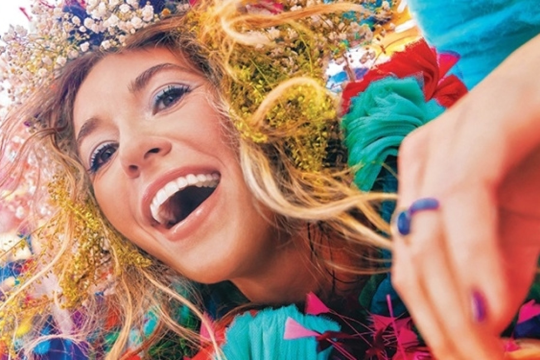 Lauren Daigle Helps Fan With Gender Reveal Announcement