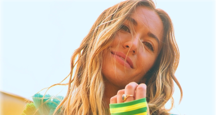 Lauren Daigle Performs on Jimmy Kimmel Live
