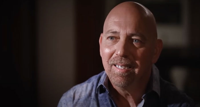 Former Newsboys Lead Singer Details Journey from Addiction to Grace