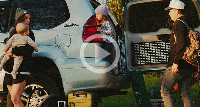 VIDEO PREMIERE: Eauclaire Drops Video For "You Me the Kids"