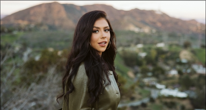 Breakout Worship Leader Lizzie Morgan Debuts New Album