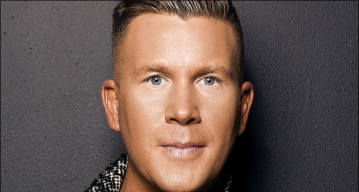 Joseph Habedank Announces Christmas Tour