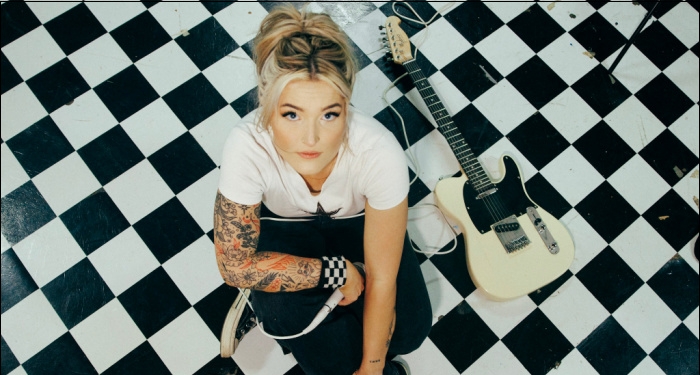 Grace Graber Drops Two New Singles to Close Out the Year